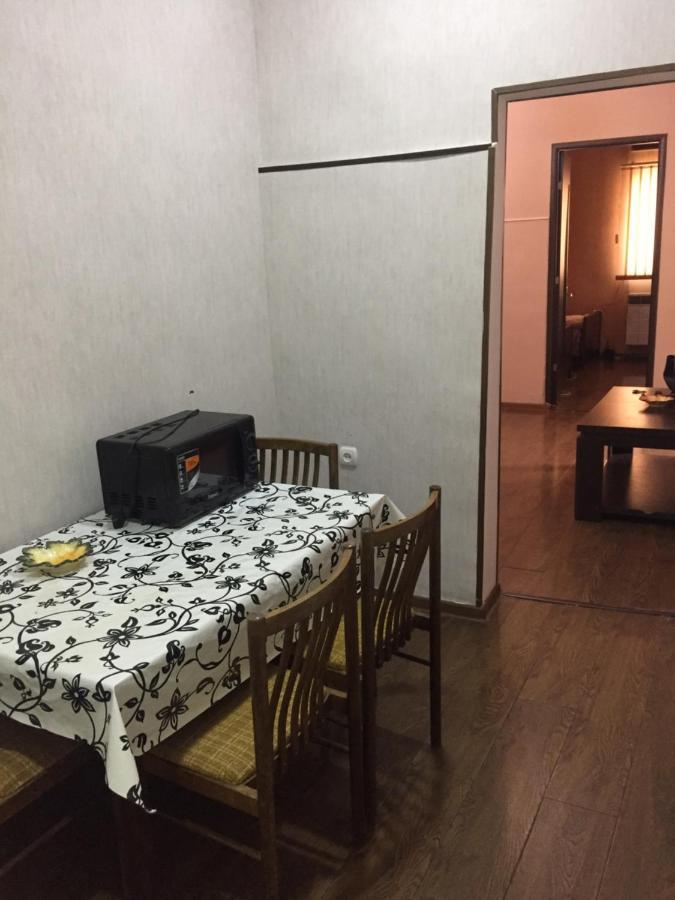 Agmashenebeli 128 Apartamento Tbilisi Exterior foto